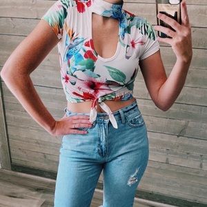 Floral Keyhole Crop Top